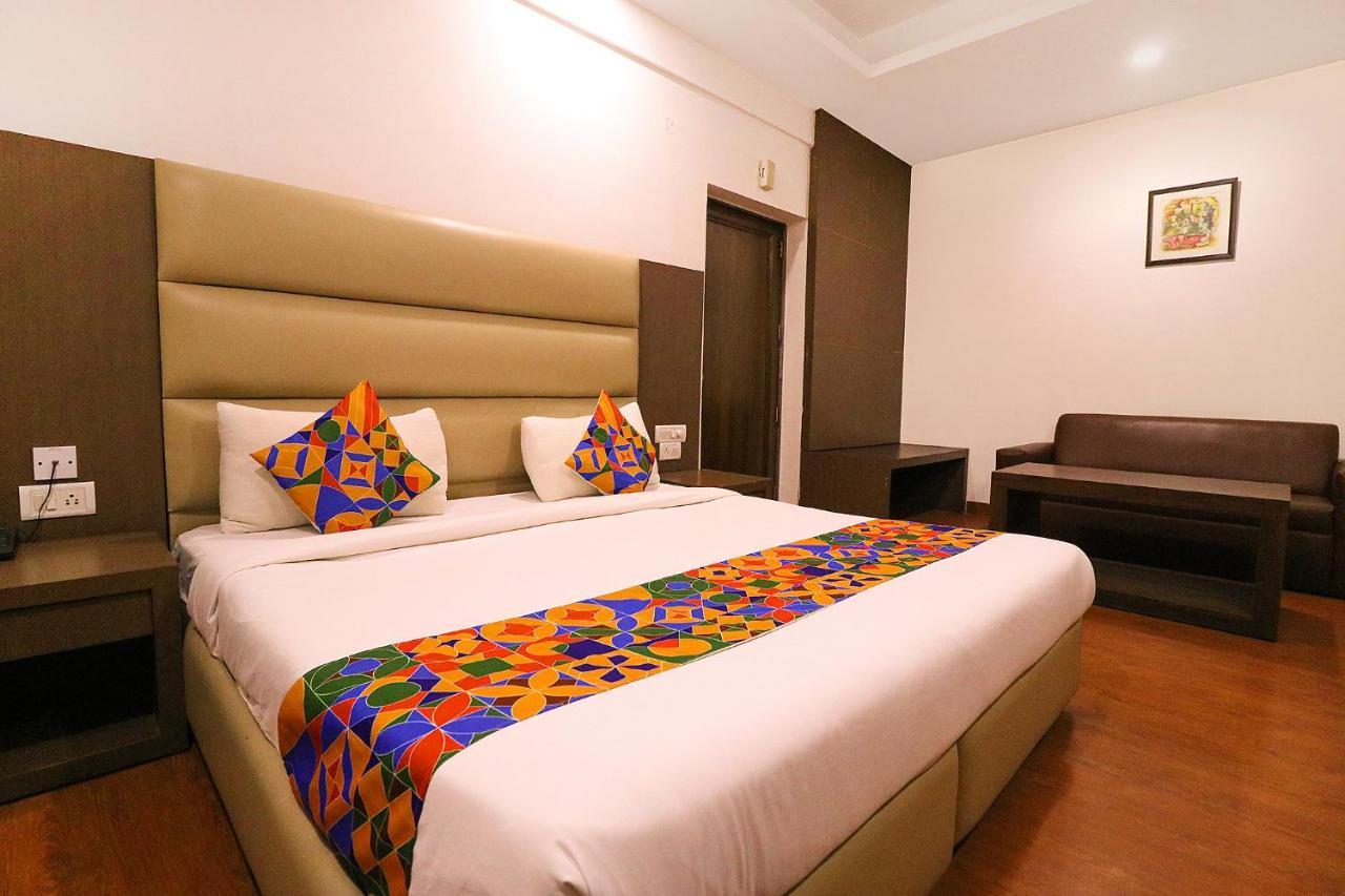 ניו דלהי Hotel Bel Morris מראה חיצוני תמונה