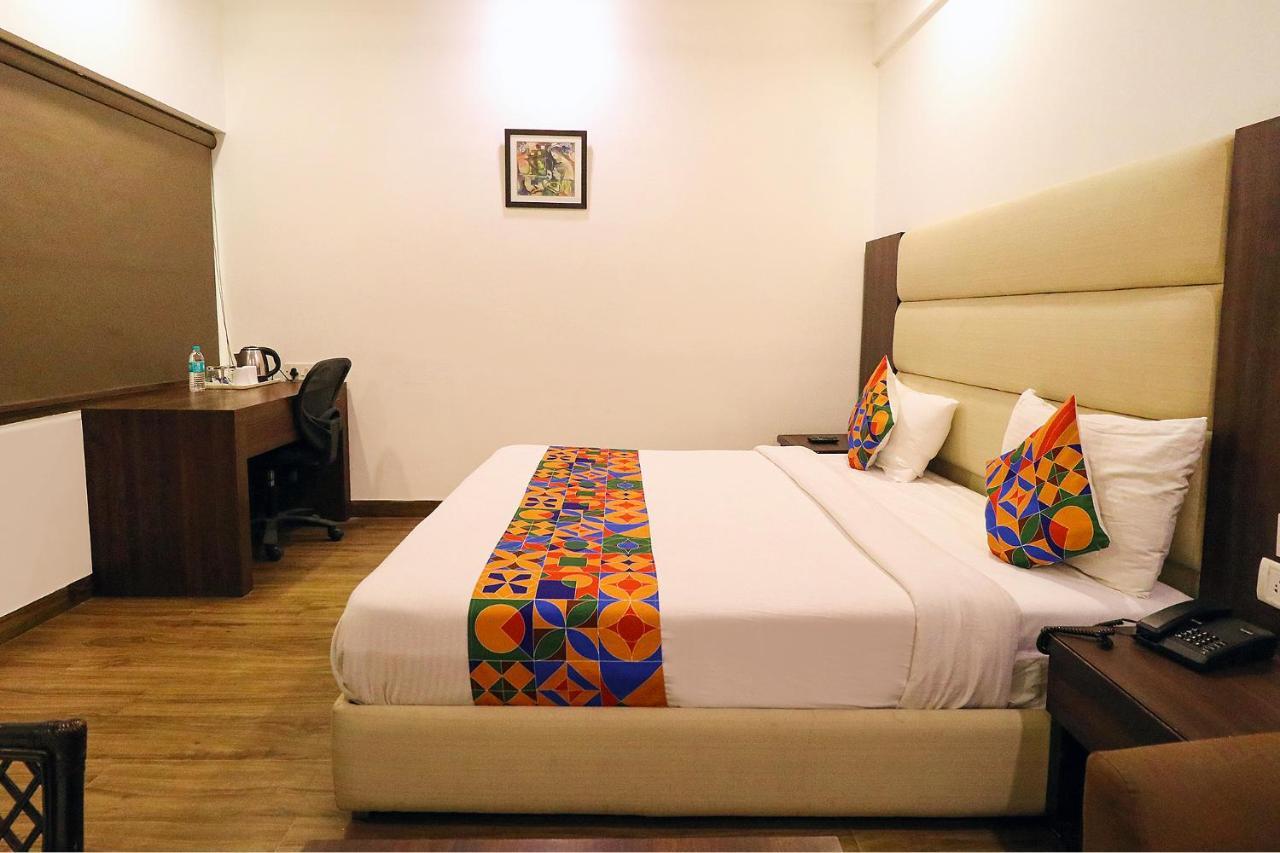 ניו דלהי Hotel Bel Morris מראה חיצוני תמונה